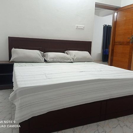 Appartement Fab House à Thekkady Extérieur photo
